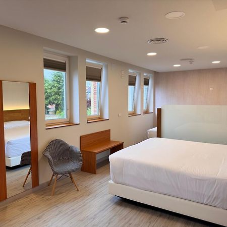 Hotel Marques De Aguilar Агилар-де-Кампоо Экстерьер фото